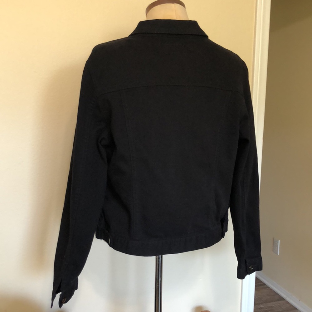 Time and Tru Black Jean Jacket - Picture 4 of 8